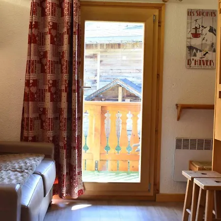 Apartment Au Pied Des Pistes - Balcon Sud - 3 Pers - - Fr-1-180-34
